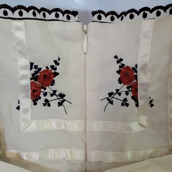 Top - Picture 10 of 16